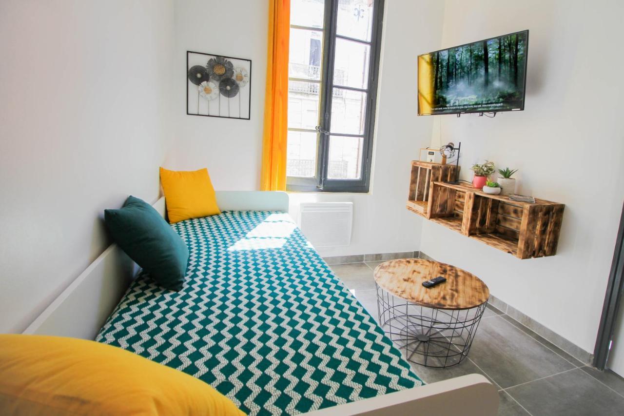 Charmant T2 En Coeur De Ville - 2 Lits + Lit Bebe - Wifi - Imprimante Carcassonne Bagian luar foto
